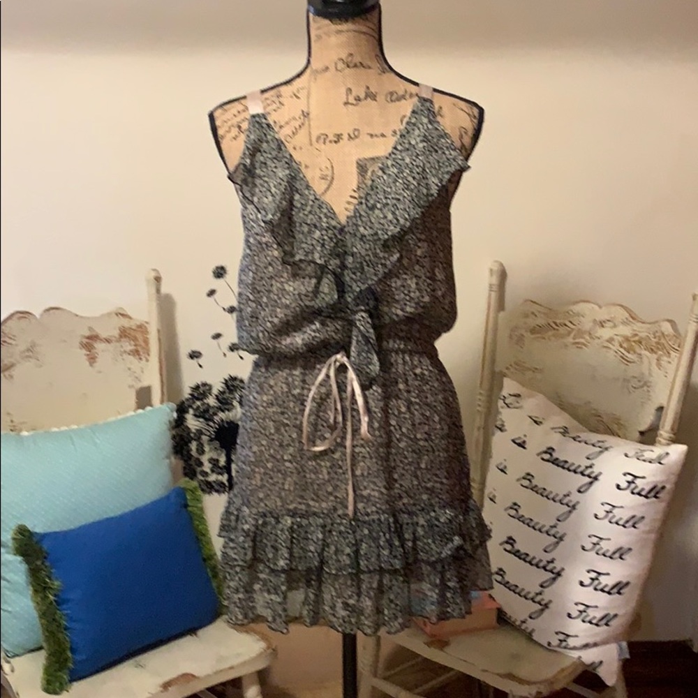 b.Bella flowered dress